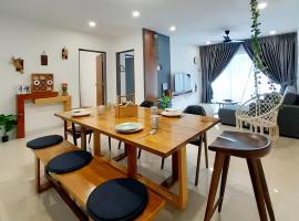 Ipoh Homestay - Manhattan Condominium with Water Park & Leisure Facilities, family hotel in Ipoh
