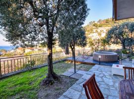 Nice Apartment In Recco With House Sea View, hotel with jacuzzis in Recco