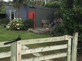 Brighton Beach, self-catering accommodation in Dunedin