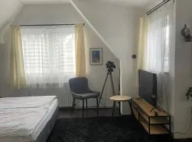 Studio - HH Airport
