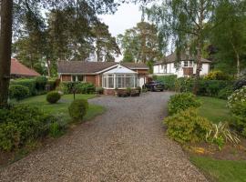 High Trees, holiday home in Bodham