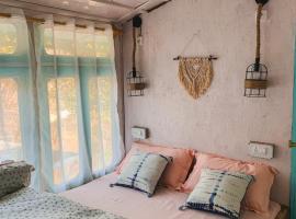 The Nook Est 1968, hotel v destinaci Sainj