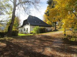 Chalupa Annenské stráně, casa di campagna a Horní Vltavice