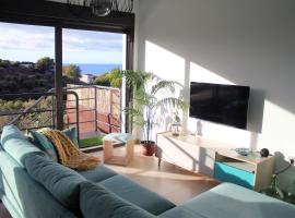 Home of the Sun - Luminoso adosado con vistas al mar y a 2 km de la playa: Vélez-Málaga şehrinde bir villa
