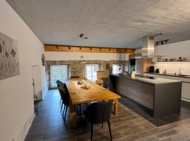 Ferienwohnung am Wald-und Wiesenkorb, hotel v destinaci Kell