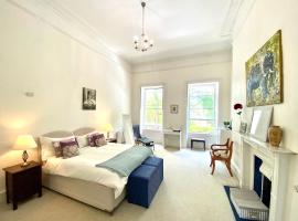Grosvenor Apartments in Bath - Great for Families, Groups, Couples, 80 sq m, Parking, spahotell i Bath