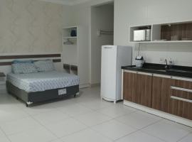 Loft Bombinhas Van Gogh, hotel en Bombinhas