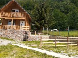 Villas Meti Rugove, cabin nghỉ dưỡng ở Peje