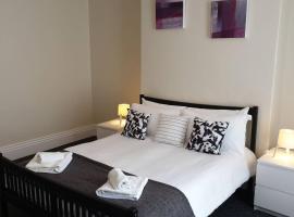 South Shield's Hidden Gem Amethyst 3 Bedroom House, hotel with parking in South Shields