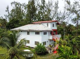 Tranquil guest House, vacation rental in Buccoo