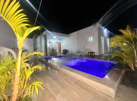 Villa con piscina y Jacuzzi en Punta Cana