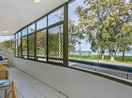 Views, Pool, Air Conditioning - Karoonda Sands Welsby Pde, Bongaree