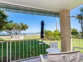 Ground floor, air condtioned apartment!