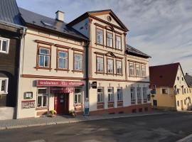 AVe Restaurant、Jiřetín pod Jedlovouのゲストハウス