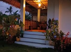 Weeroona Huts Homestay Pacifico, family hotel in San Isidro