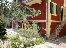 Appartamenti In Piazzetta, hotel v destinácii Deiva Marina