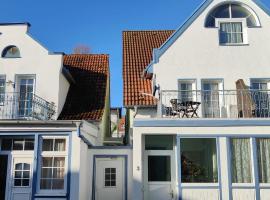 Warnemünde में, होटल Hotel Zum Strand
