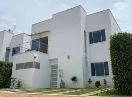 Condo Apulo - Hermosa casa - Jacuzzi y Piscina privados - WiFi、アプロのコンドミニアム