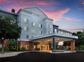 Fairfield Inn & Suites Elizabeth City โรงแรมในเอลิซาเบธซิตี้้
