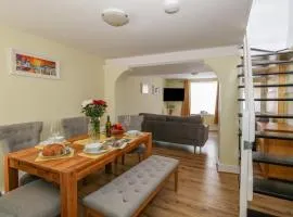 Cove Street Cottage