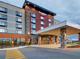 TownePlace Suites by Marriott Kincardine, hotel malapit sa Kincardine Airport - YKD, 