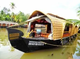 Eco Trails Houseboats