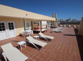 Apartamentos Isla Tenerife Sur, hotell i Los Abrigos