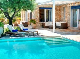 Corfu Luxury Villas, casa o chalet en Barbati