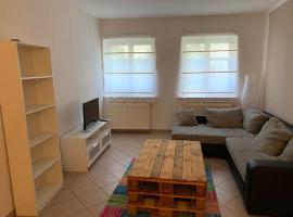 NEU! Fewo Fachwerk Alstadt Aschersleben, apartment sa Aschersleben