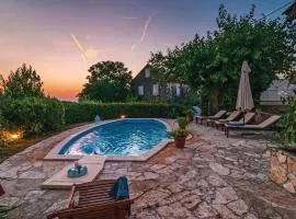 Nice Home In Nerezisca With Outdoor Swimming Pool