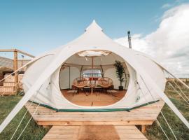 Bamburgh Under Canvas, luxury tent in Bamburgh