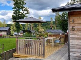 Ferienhaus in Bengtsfors mit Terrasse und Grill und Seeblick, hôtel à Dals Långed