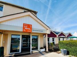 Cit'hotel Design Booking Evry Saint-Germain-lès-Corbeil Sénart, hôtel à Saint-Germain-lès-Corbeil