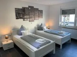 Appartment am Rosenplatz,24 Stunden Check in, Küche, kostenfreie Parkplätze