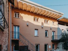 Le Due Dame, guest house in Manerba del Garda