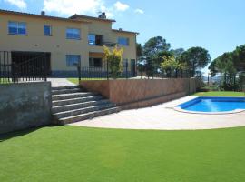 Villa Galicia, hotel in Lloret de Mar