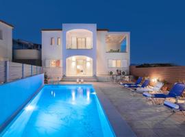 Astarte Villas - Ocean Pool Villa, villa em Tsilivi