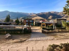 Cabañas Cultura Tafi, hotel in Tafí del Valle