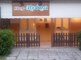 Albergo Medusa, готель у місті Пунта-Марина