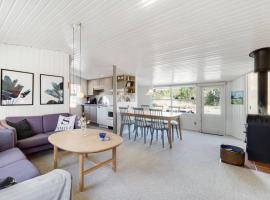 Cozy Holiday Home in Lovely Surroundings, cabana o cottage a Sønder Vorupør