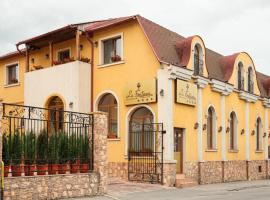 Pension La Fontana, bed and breakfast en Baia Mare