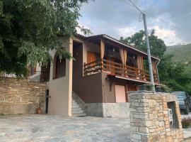 Villa Parahora, hotel with parking in Prinos