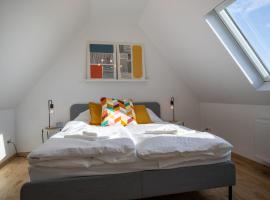 110 qm Penthousewohnung bei Bonn / Köln, cheap hotel in Lohmar