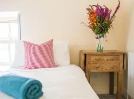 Fermoyle Properties Carleys Cottage