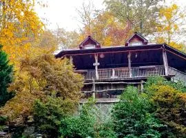 Glass Mountain Treehouse