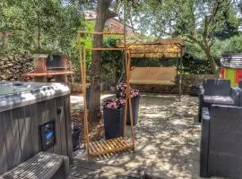 Apartment Ivana with jacuzzi