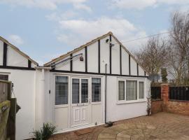 Field View, holiday home in Grimsby