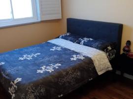 Fancy home in Richmond hill, hotel near Elvis Stojko Arena, Richmond Hill