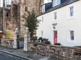 Auchengool House, hotel with parking in Kirkcudbright