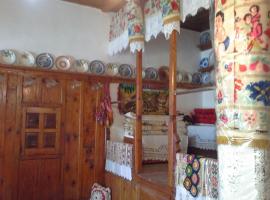 Karpathos house, hotel with parking in Menetaí